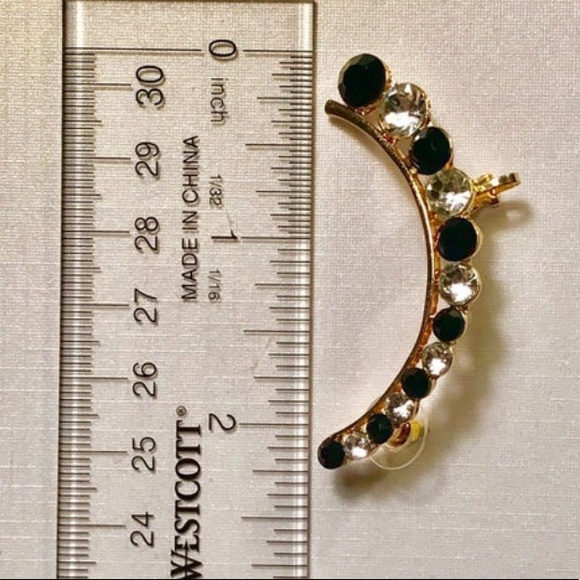 Statement Black & Clear Ear Climber - Picture 5 of 6